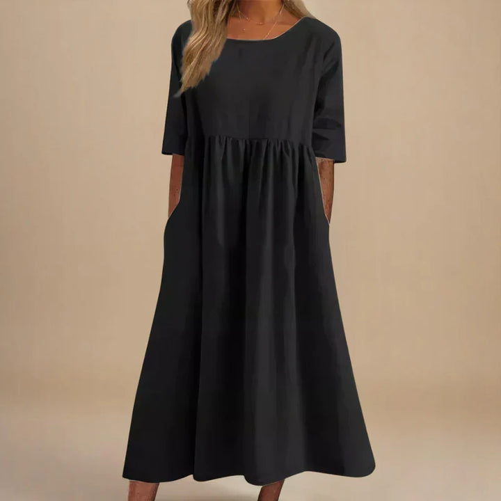 Sofia | Flattering Dress