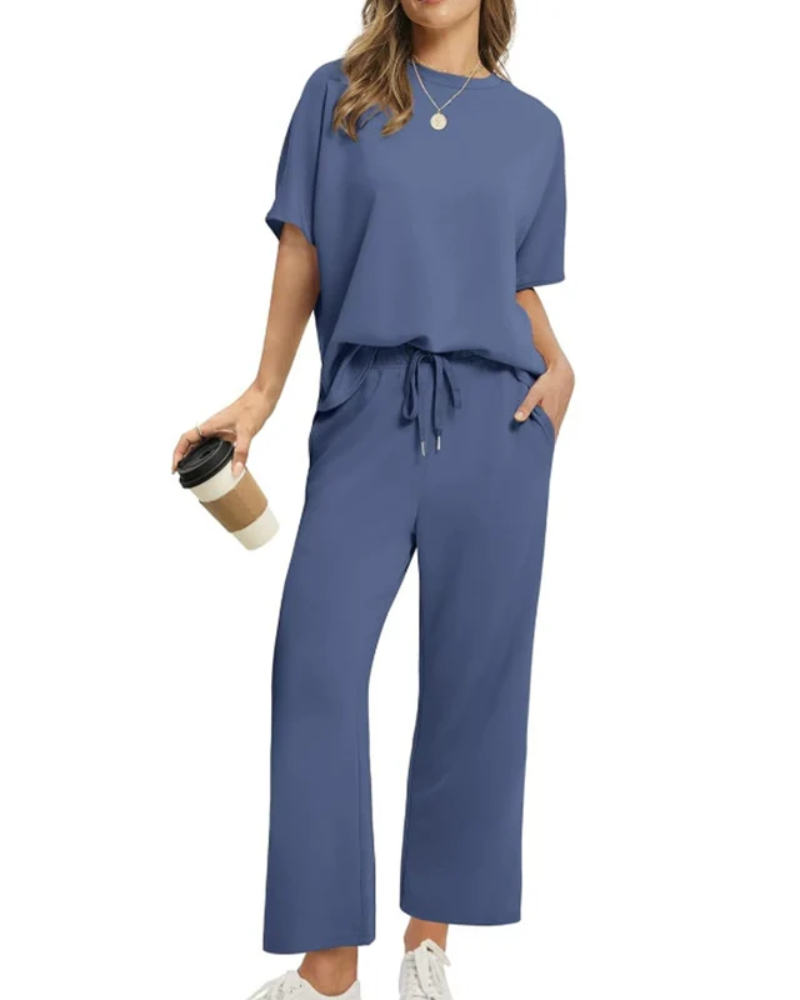 CALVAREE™ | Everyday Comfort Outfit