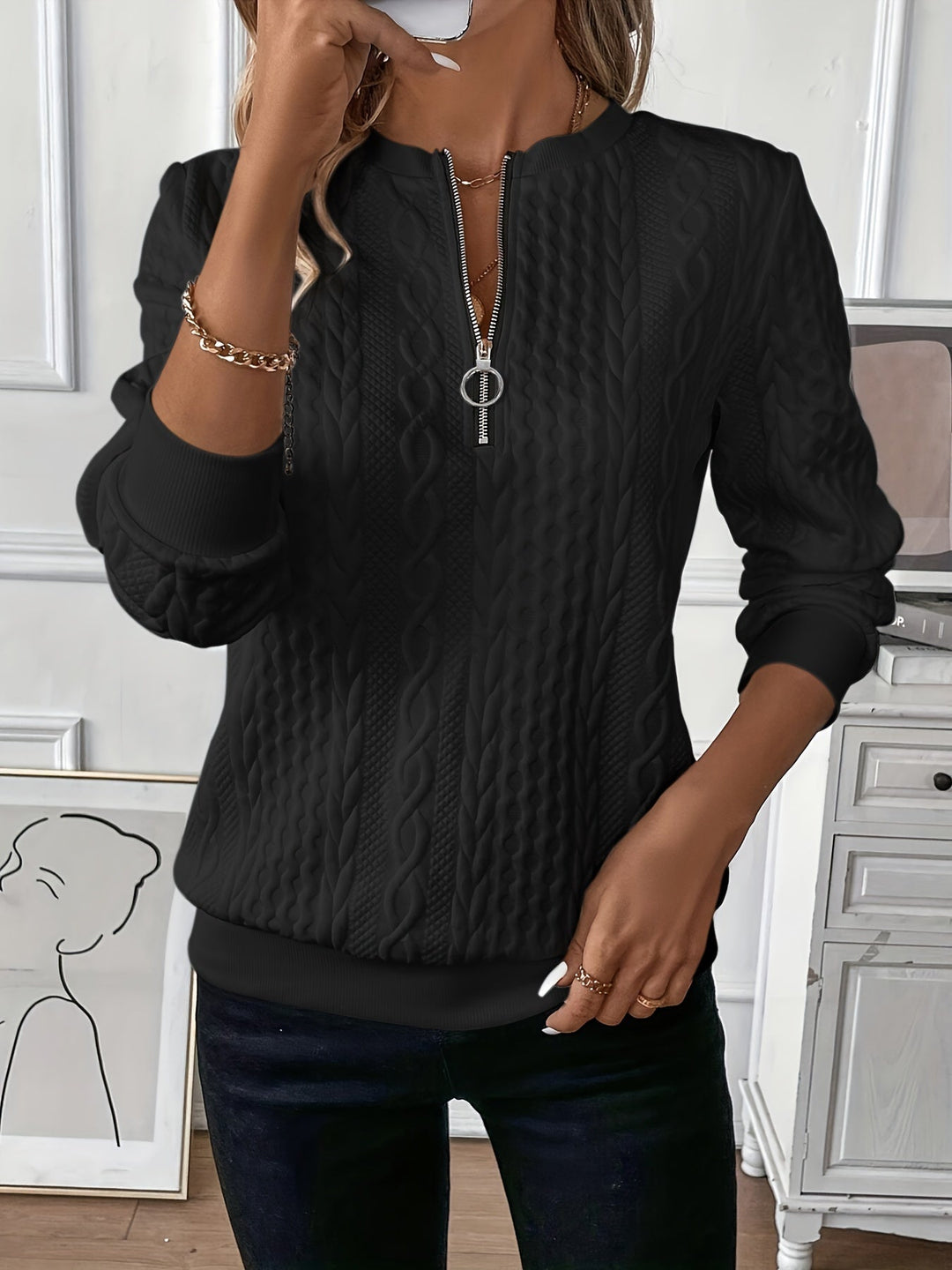 Kavelle™ | Elegant And Comfortable Zip-Up Sweater