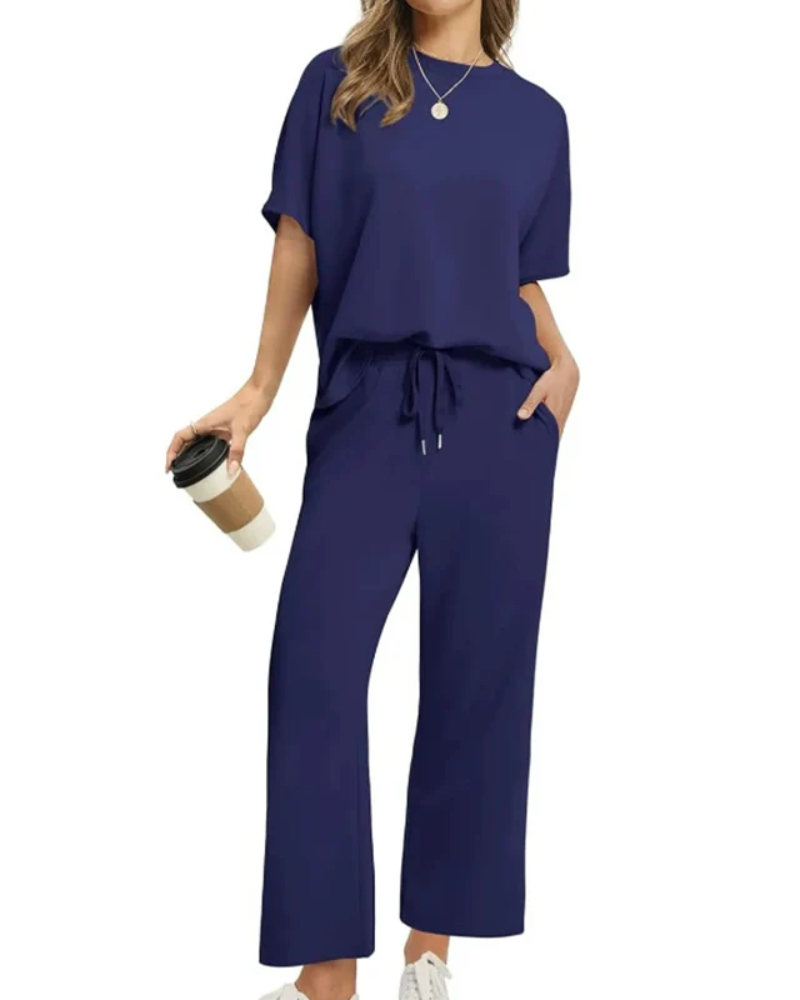 CALVAREE™ | Everyday Comfort Outfit