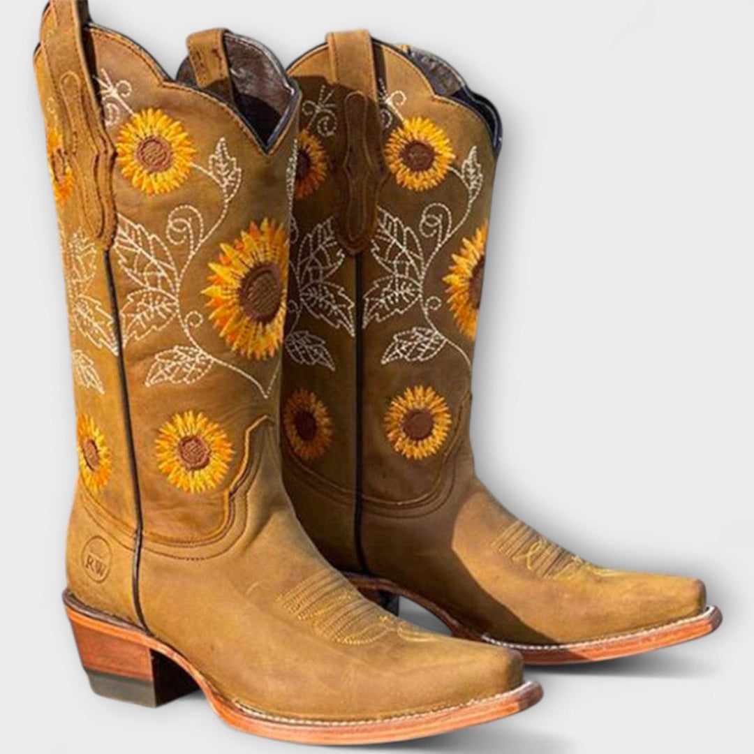 Solenne™ | Western Style Boots